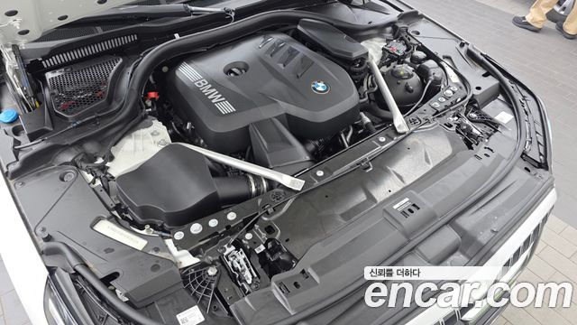BMW 5 Series (G60) 530e xDrive M Sport 2026 — фото 6