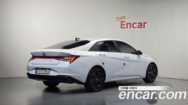 Hyundai Avante Hybrid (CN7) Inspiration 2021 — фото 2