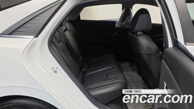 Hyundai Avante Hybrid (CN7) Inspiration 2021 — фото 11