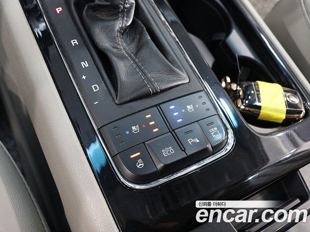Kia Carnival 9-seater Noblesse 2017 — фото 15