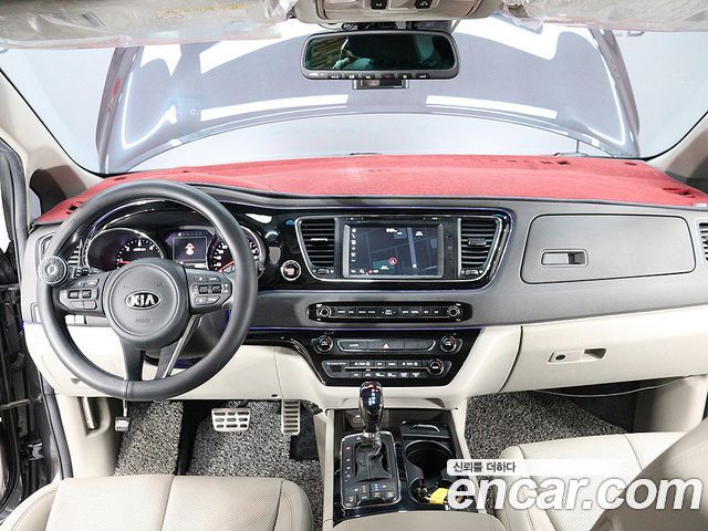 Kia Carnival 9-seater Noblesse 2017 — фото 17