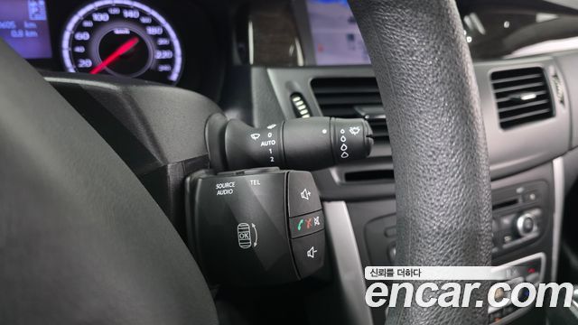Renault Korea SM5 Nova Classic 2018 — фото 16