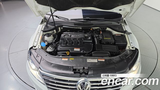 Volkswagen CC 2.0 TDI BlueMotion 2016 — фото 6