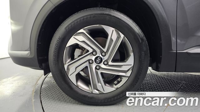 Hyundai Santa Fe Diesel 2.2 2WD Premium 2021 — фото 5