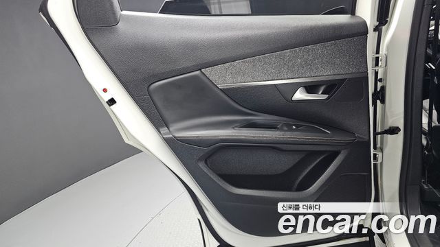 Peugeot 3008 (II) 1.5 BlueHDi GT Line 2019 — фото 25