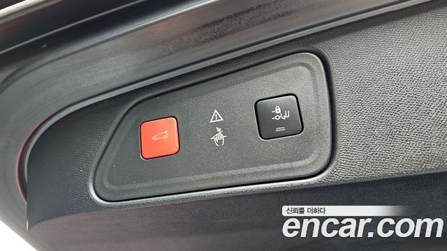 Peugeot 3008 (II) 1.5 BlueHDi GT Line 2019 — фото 27