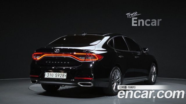 Hyundai Grandeur (IG) 3.0 Exclusive Special 2019 — фото 2