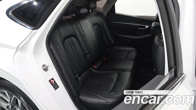 Hyundai Sonata (DN8) 2.0 LPG(rental car) Premium 2023 — фото 11