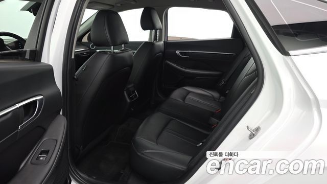 Hyundai Sonata (DN8) 2.0 LPG(rental car) Premium 2023 — фото 12
