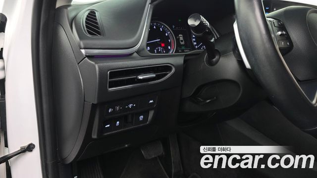 Hyundai Sonata (DN8) 2.0 LPG(rental car) Premium 2023 — фото 13