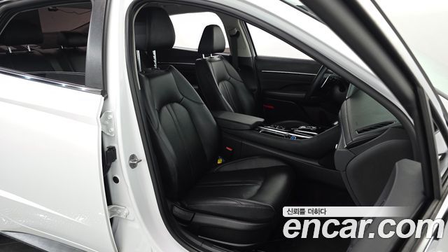 Hyundai Sonata (DN8) 2.0 LPG(rental car) Premium 2023 — фото 26