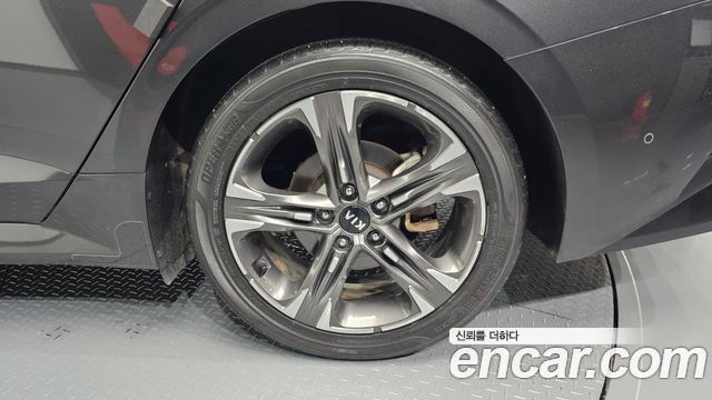 Kia K5 (III) 1.6 Turbo Signature 2020 — фото 21