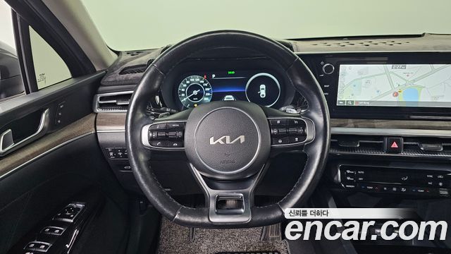 Kia K5 (III) 1.6 Turbo Signature 2022 — фото 12