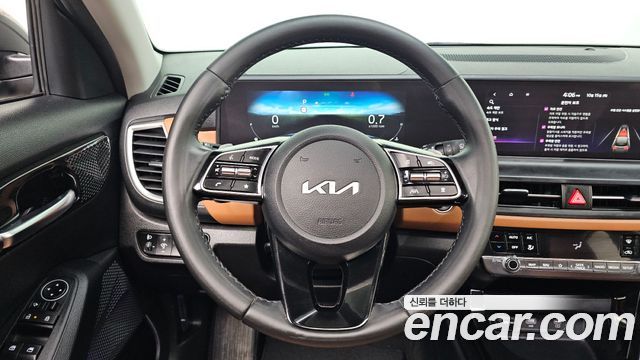 Kia Seltos Gasoline 1.6 Turbo 2WD Signature 2023 — фото 17