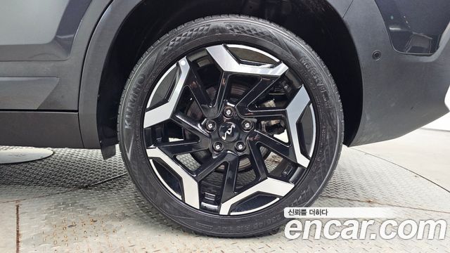 Kia Seltos Gasoline 1.6 Turbo 2WD Signature 2023 — фото 21