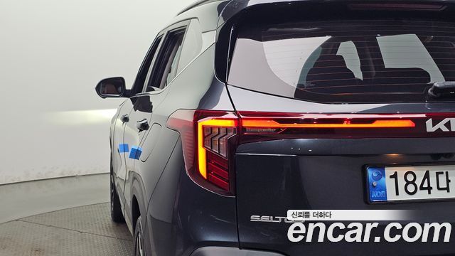 Kia Seltos Gasoline 1.6 Turbo 2WD Signature 2023 — фото 23