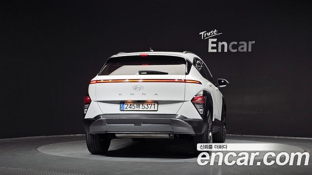 Hyundai Kona (SX2) Gasoline 1.6 Turbo 2WD Inspiration 2024 — фото 4