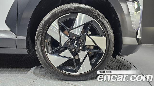 Hyundai Kona (SX2) Gasoline 1.6 Turbo 2WD Inspiration 2024 — фото 21