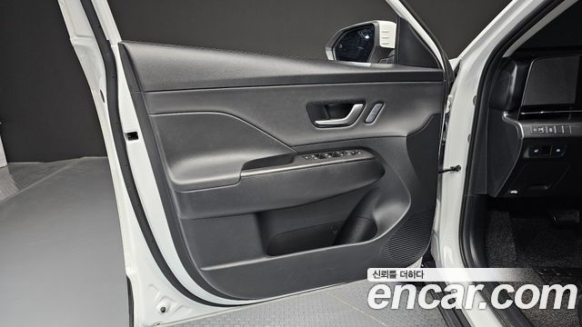 Hyundai Kona (SX2) Gasoline 1.6 Turbo 2WD Inspiration 2024 — фото 24