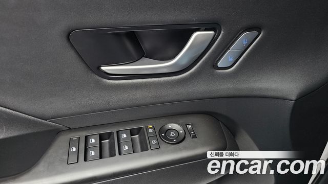 Hyundai Kona (SX2) Gasoline 1.6 Turbo 2WD Inspiration 2024 — фото 30