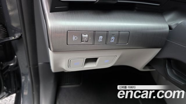 Hyundai Kona (SX2) Gasoline 2.0 2WD Inspiration 2023 — фото 28