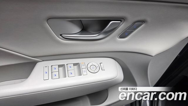 Hyundai Kona (SX2) Gasoline 2.0 2WD Inspiration 2023 — фото 29