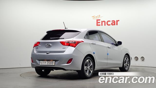 Hyundai i30 Diesel 1.6 PYL 2016 — фото 2