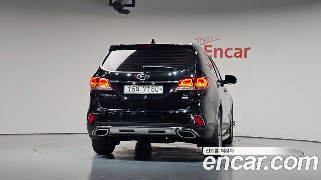 Hyundai Maxcruise Gas 3.3 4WD Exclusive Spicial 2018 — фото 4