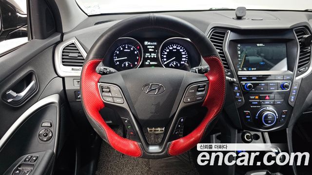 Hyundai Maxcruise Gas 3.3 4WD Exclusive Spicial 2018 — фото 13