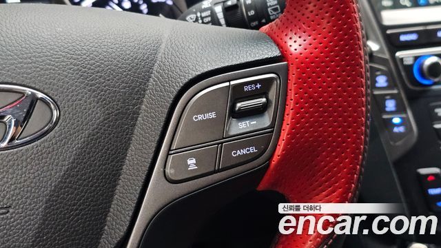 Hyundai Maxcruise Gas 3.3 4WD Exclusive Spicial 2018 — фото 15