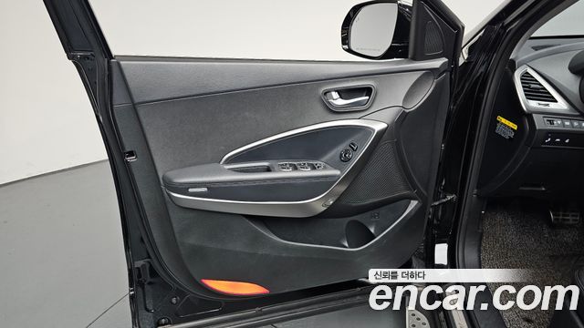 Hyundai Maxcruise Gas 3.3 4WD Exclusive Spicial 2018 — фото 24