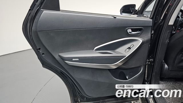 Hyundai Maxcruise Gas 3.3 4WD Exclusive Spicial 2018 — фото 25