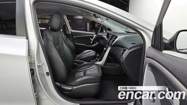Hyundai i30 Diesel 1.6 PYL 2016 — фото 11