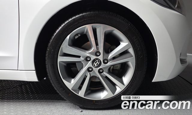 Hyundai Avante (AD) 1.6 GDI Value Plus 2018 — фото 21