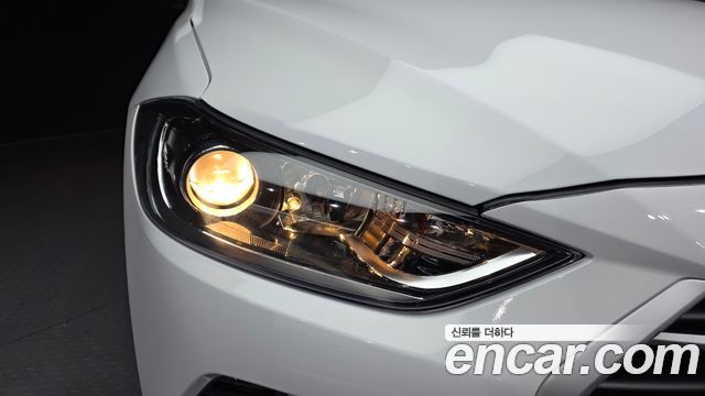 Hyundai Avante (AD) 1.6 GDI Value Plus 2018 — фото 22