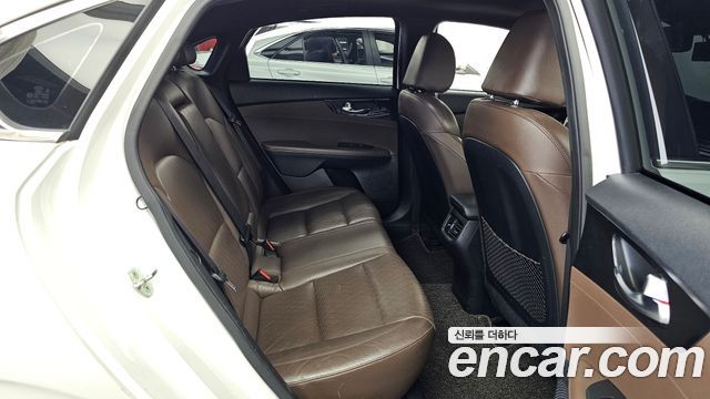 Kia K3 Noblesse 2019 — фото 12
