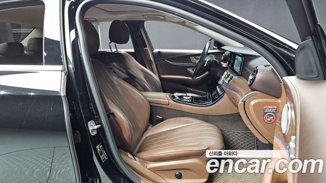 Mercedes-Benz E-Class (W213) E220d Exclusive 2017 — фото 16