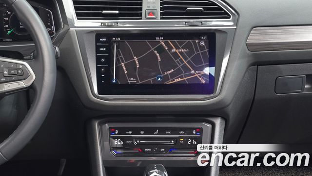 Volkswagen Tiguan Allspace 2.0 TSI Prestige 2023 — фото 14