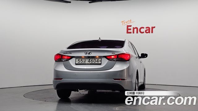 Hyundai Avante 1.6 GDi Smart Standard 2016 — фото 4