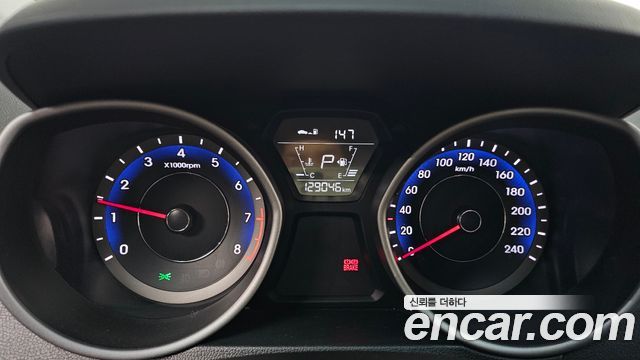Hyundai Avante 1.6 GDi Smart Standard 2016 — фото 8