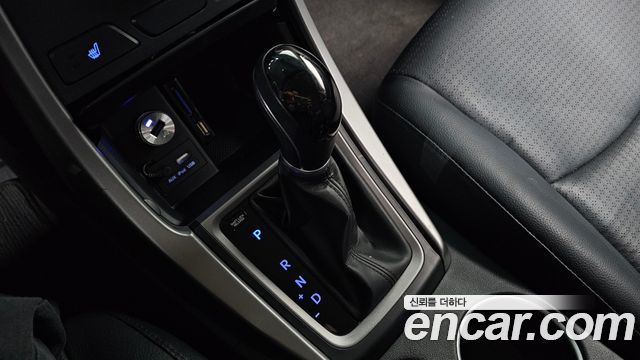 Hyundai Avante 1.6 GDi Smart Standard 2016 — фото 9