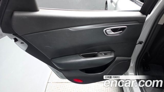 Renault Korea SM6 2.0 Prime SE 2019 — фото 25