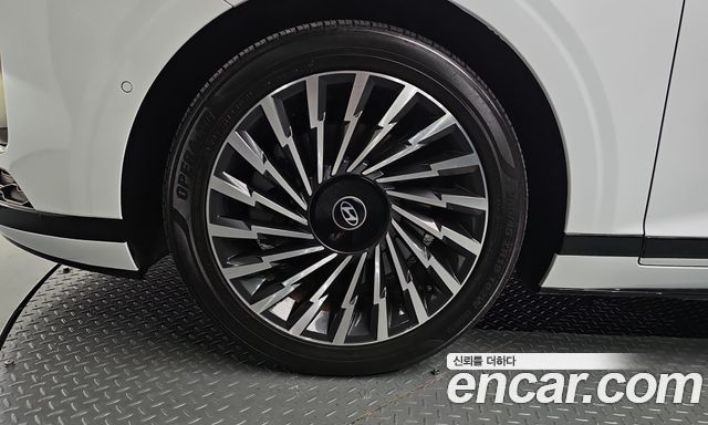 Hyundai Grandeur (GN7) 3.5 Gasoline 2WD Calligraphy 2023 — фото 5