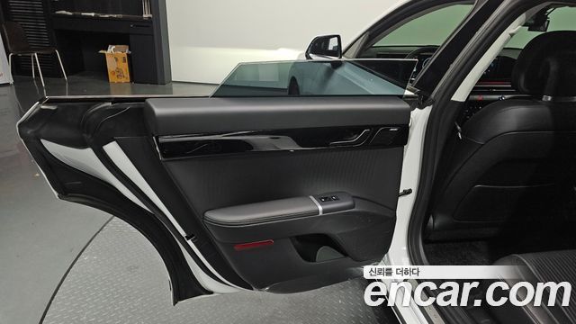 Hyundai Grandeur (GN7) 3.5 Gasoline 2WD Calligraphy 2023 — фото 25