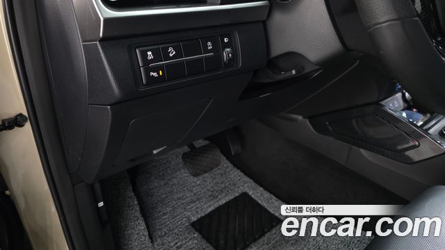 KG Mobility (SsangYong) Rexton Sports Khan Diesel 2.2 4WD Culman Wild Plus 2024 — фото 14