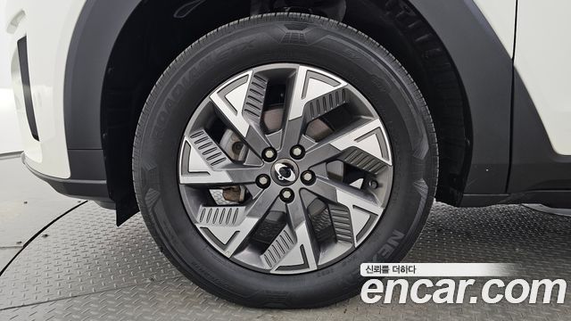 KG Mobility (SsangYong) Torres EVX E5 2024 — фото 5