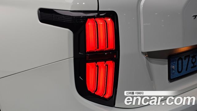KG Mobility (SsangYong) Torres EVX E5 2024 — фото 29