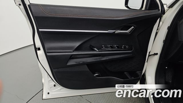 KG Mobility (SsangYong) Torres EVX E5 2024 — фото 30