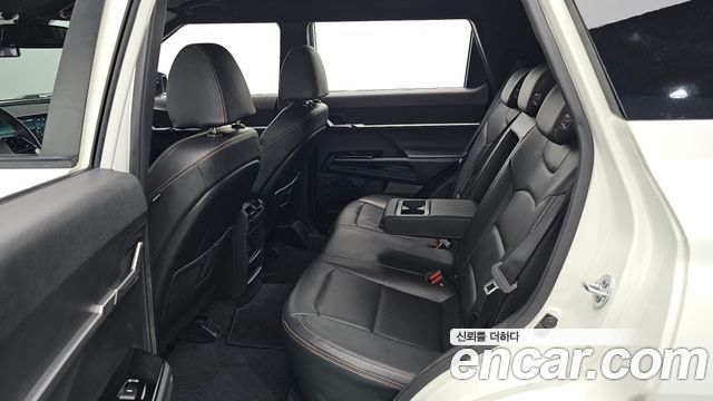 KG Mobility (SsangYong) Torres EVX E5 2024 — фото 32