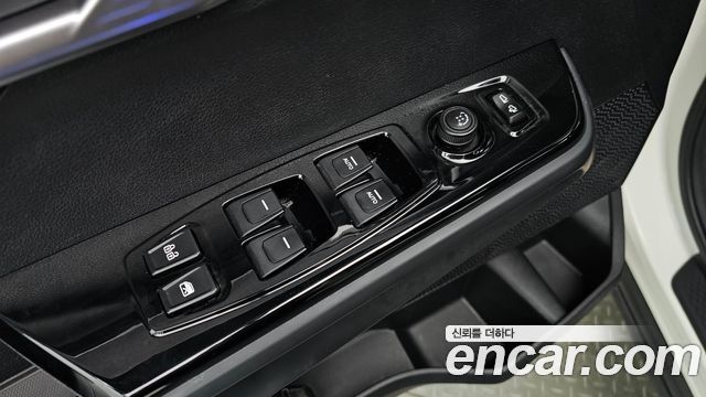 KG Mobility (SsangYong) Torres EVX E5 2024 — фото 34